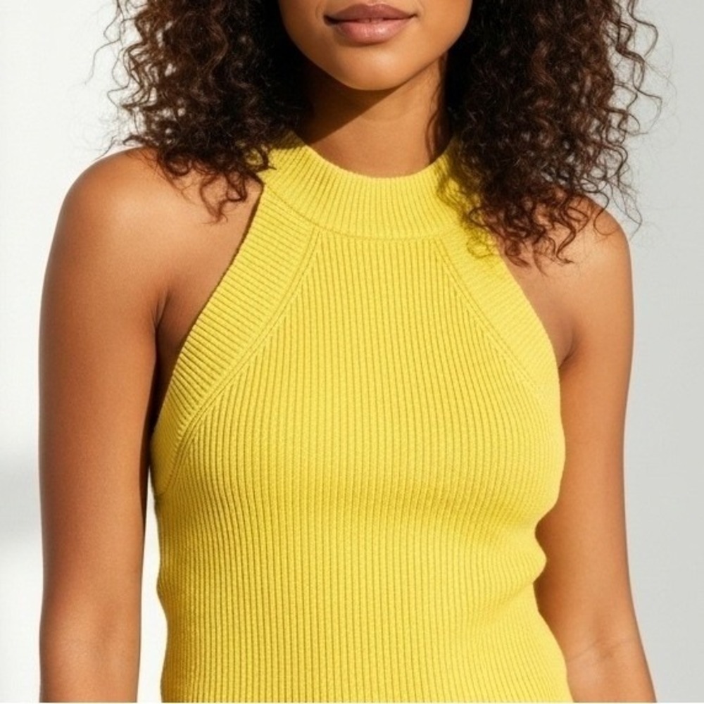 Tally‎ Weijl Yellow Ribbed Knit Mock Neck Sleeveless Top Women's Size M